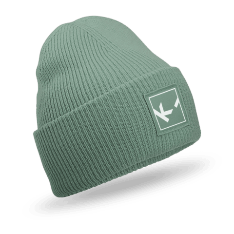 Grüne Mütze mit Logo-Aufnäher
